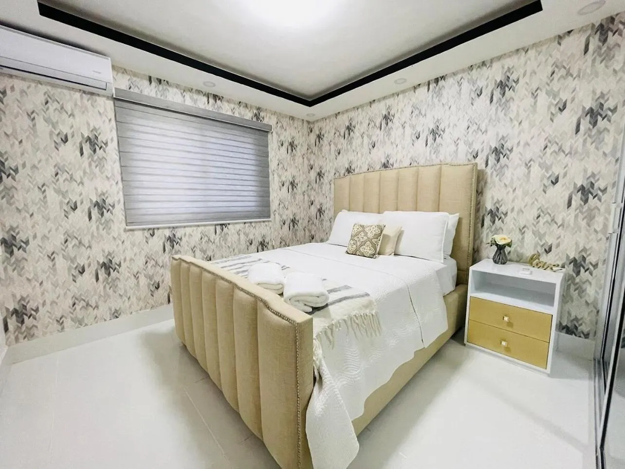 شقة Tranquil Oasis In El Retiro St سانتياغو دي لوس كاباليروس